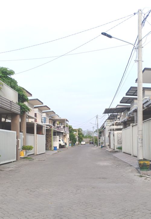 foto posisi tengah perumahan GREEN GARDEN REGENCY