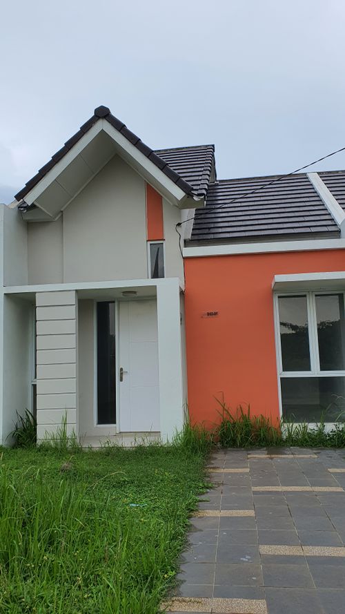foto contoh rumah perumahan Cifest Hill