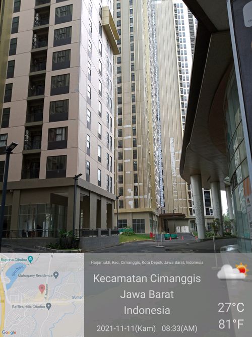 foto posisi tengah perumahan Apartemen Trans Park CIbubur