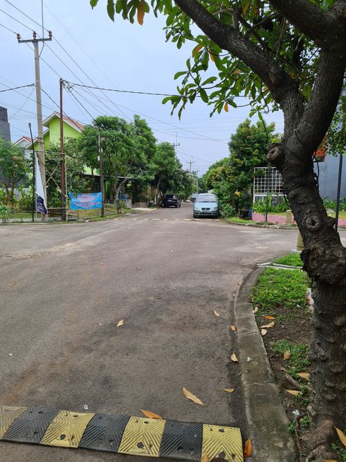 foto posisi tengah perumahan Permata Arcadia