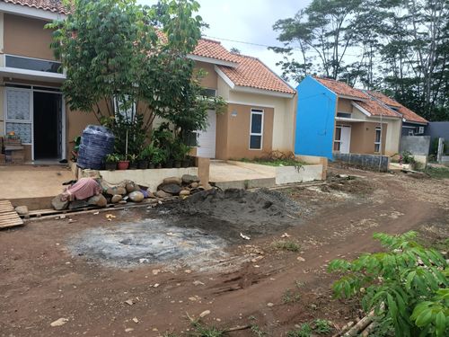 foto posisi tengah perumahan ESHAN HANAN RESIDENCE 2