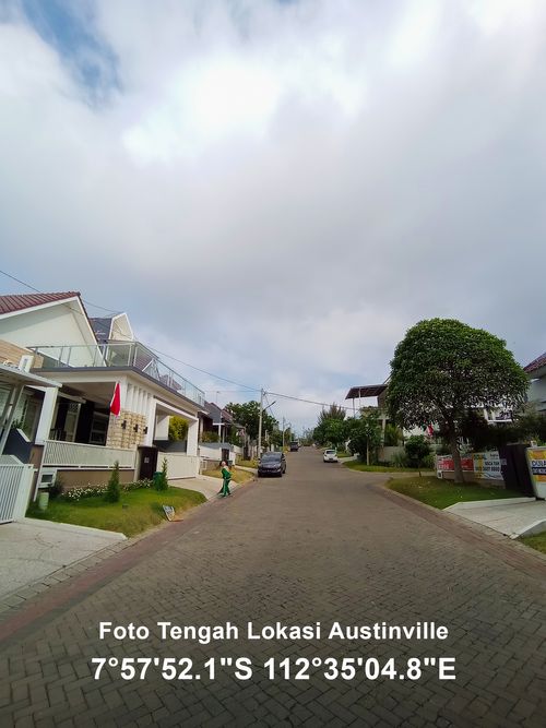 foto posisi tengah perumahan Perum AUSTINVILLE Tahap II