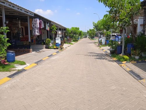 foto posisi tengah perumahan Puri Jaya 13