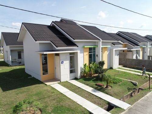 foto tampak rumah tipe Canna perumahan CitraRaya City Cluster Springhill
