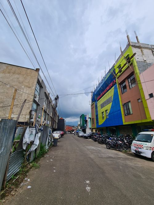 foto posisi tengah perumahan TAMAN AKASIA PADALARANG