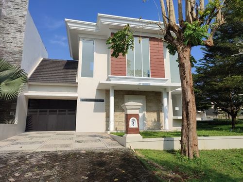 foto tampak rumah tipe BOTANICA perumahan BSB city Graha Taman Bunga 1