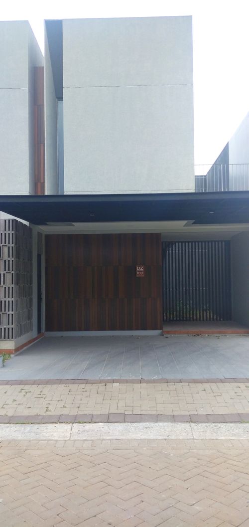 foto tampak rumah tipe AVEZA perumahan DISCOVERY ALTEZZA BINTARO JAYA