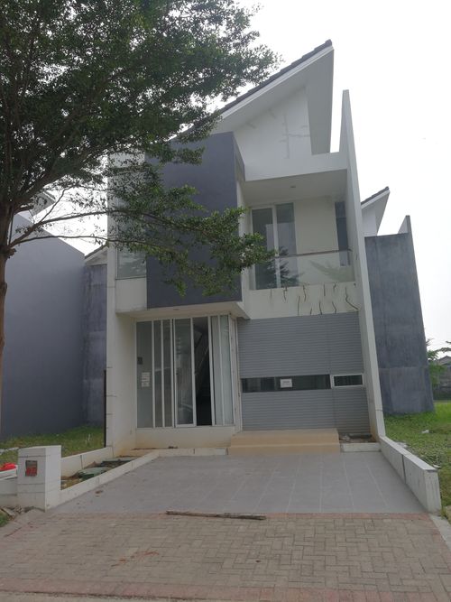 foto tampak rumah tipe NIEVA + perumahan DISCOVERY ALUVIA BINTARO JAYA