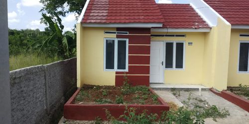 foto tampak rumah tipe 30/65 perumahan Taman Hasna 1 