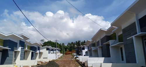 foto posisi tengah perumahan Pusaka Bumi Parungkuda Tahap 2