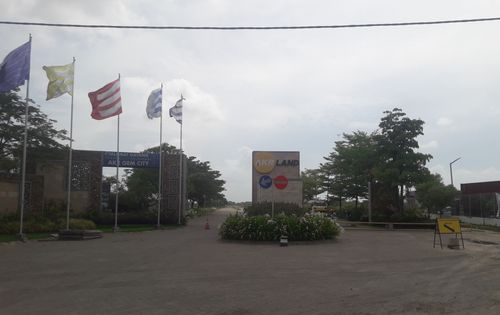 foto gerbang perumahan Grand Estate Marina City