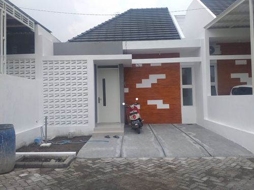 foto tampak rumah tipe 45 perumahan FIRDAUS MANSION
