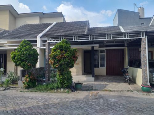 foto tampak rumah tipe 70 B perumahan FIRDAUS MANSION