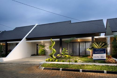 foto tampak rumah tipe SAPPHIRE perumahan RIVER VALLEY RESIDENCE
