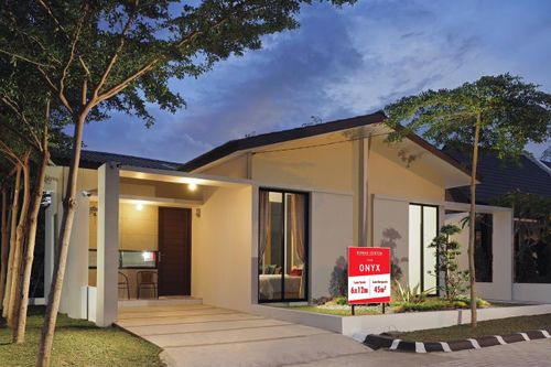 foto tampak rumah tipe ONYX LAMA perumahan RIVER VALLEY RESIDENCE