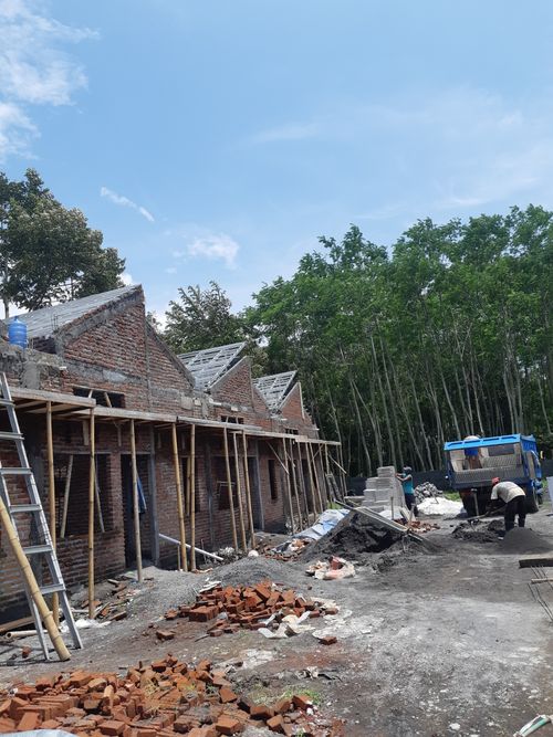 foto posisi tengah perumahan Mutiara Kunir Residence Tahap 2