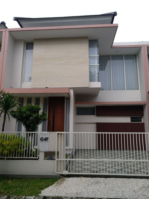 foto contoh rumah perumahan Permatajingga - the west area