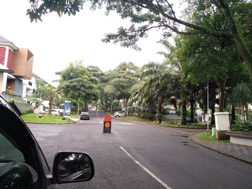 foto posisi tengah perumahan Permatajingga - the west area