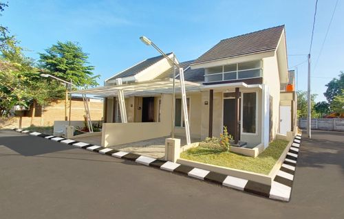 foto tampak rumah tipe F07 perumahan The Premiere By Bale Agung