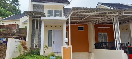 foto tampak rumah tipe 40/99 perumahan CLUSTER GRAND VALLEY