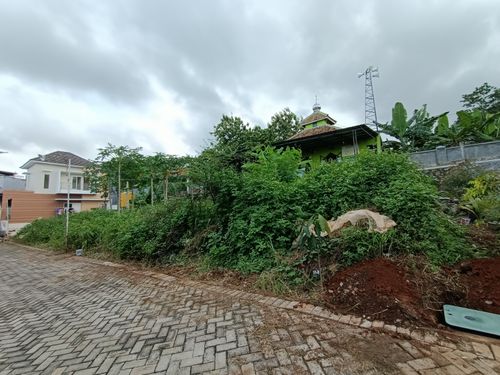 foto posisi tengah perumahan Perum. Griya Lestari Cluster Pesona Gardenia