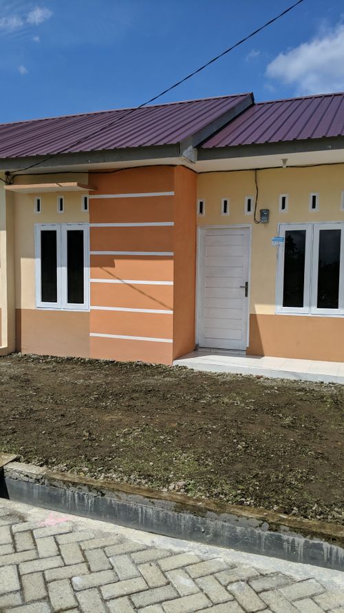 foto contoh rumah perumahan LENTERA MENCIRIM
