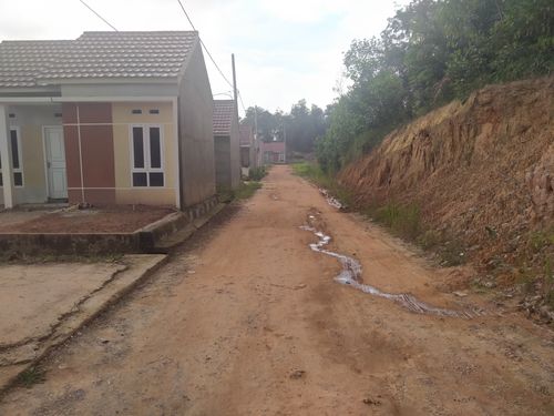 foto gerbang perumahan TAMAN MUTIARA
