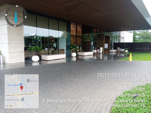 foto posisi tengah perumahan Veranda Residence @ Puri