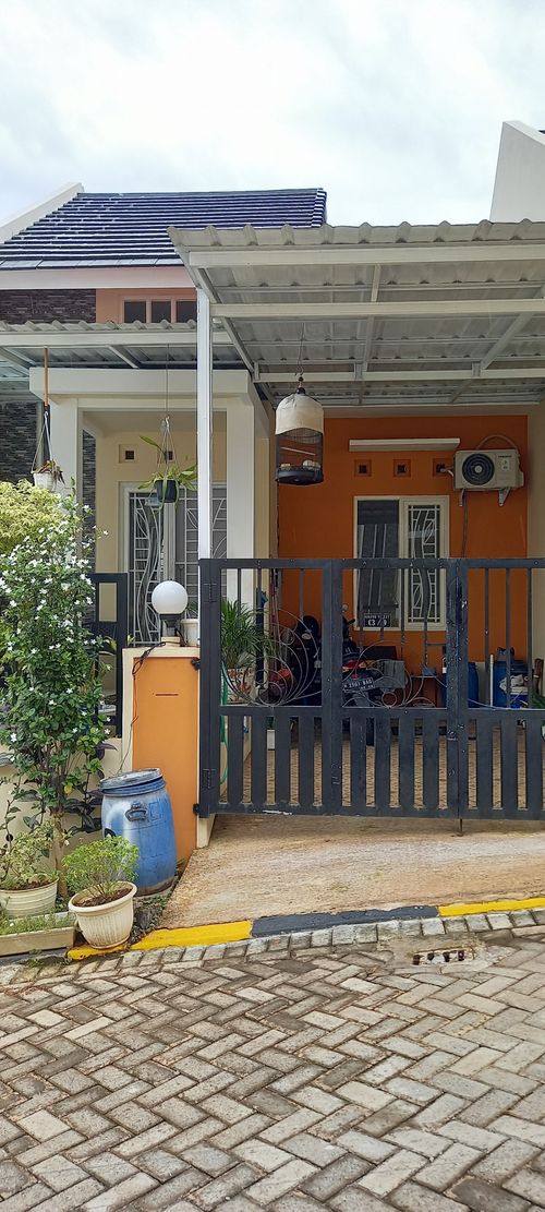 foto tampak rumah tipe 40/78 C309 perumahan CLUSTER GRAND VALLEY