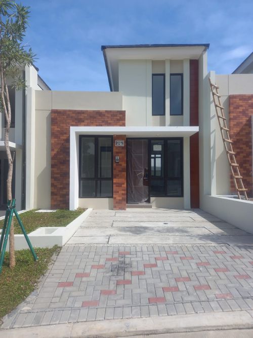 foto tampak rumah tipe BELLEVILLE (281121) perumahan PERUMAHAN CITRA SENTUL RAYA