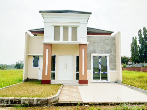 foto tampak rumah tipe 52 Standar perumahan SUNAN REGENCY