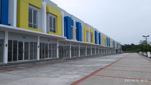 foto posisi tengah perumahan RUKO PARK HILL (CITRA MAJA RAYA)