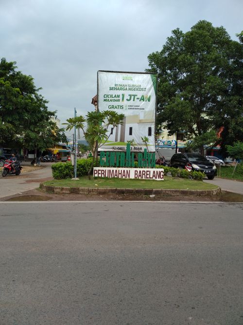 foto gerbang perumahan Perumahan Central Raya