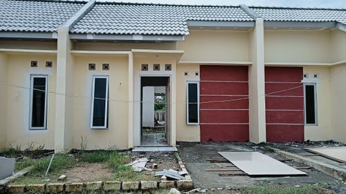 foto tampak rumah tipe 21/60 perumahan WISMA ABABIL