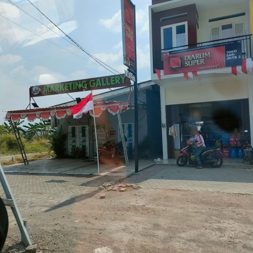 foto tampak rumah tipe RUKO perumahan GRIYA KHARISMA