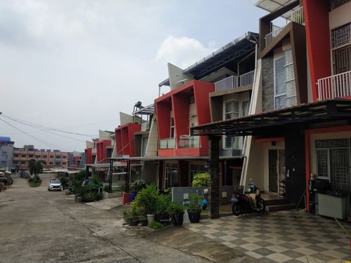 foto contoh rumah perumahan Hilltop Residence