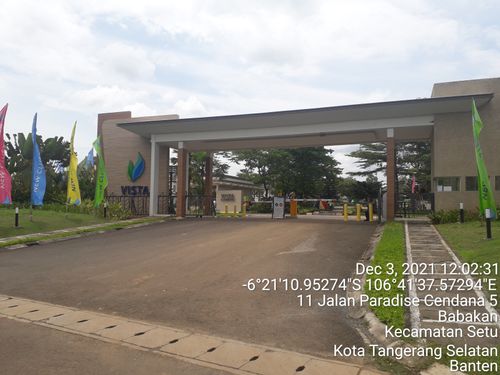 foto gerbang perumahan PARADISE SERPONG CITY BLOK F