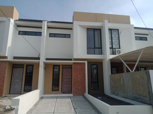foto tampak rumah tipe 42 Mezzanine (413) perumahan G-Land Ciwastra Park