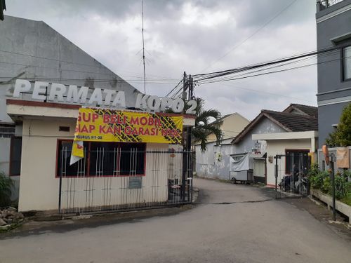 foto gerbang perumahan PERMATA KOPO 2