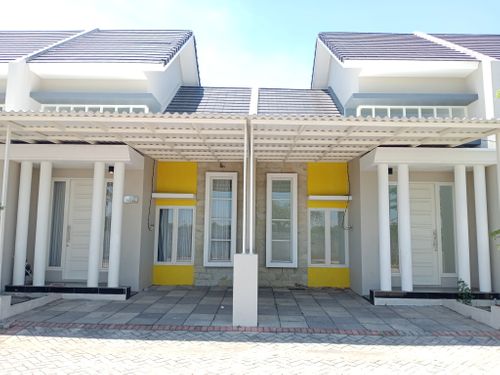 foto tampak rumah tipe MARINA khusus perumahan WISATA SEMANGGI