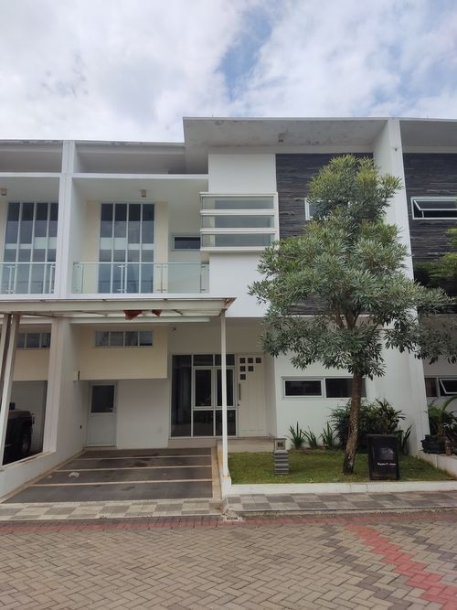 foto contoh rumah perumahan MAYASARI TOWN HOUSE