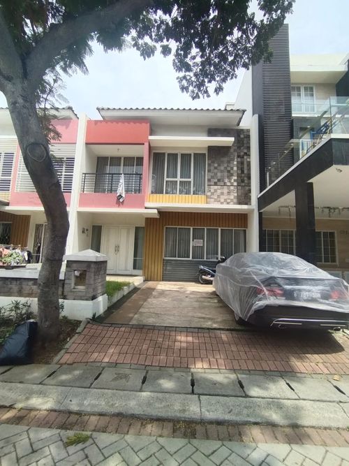 foto tampak rumah tipe ROSE perumahan Bukit Golf Mediterania Cluster Garden House