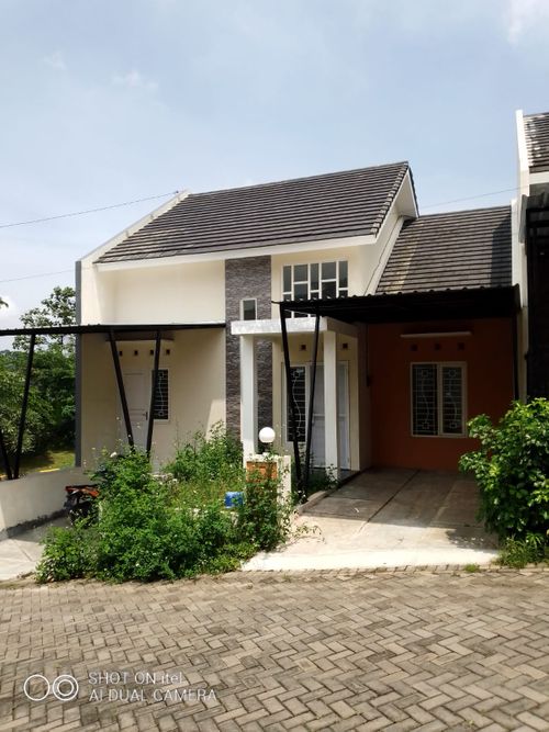 foto tampak rumah tipe 40/117 C1-01 perumahan CLUSTER GRAND VALLEY