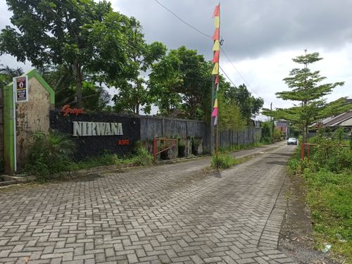 foto gerbang perumahan GRIYA NIRWANA ASRI