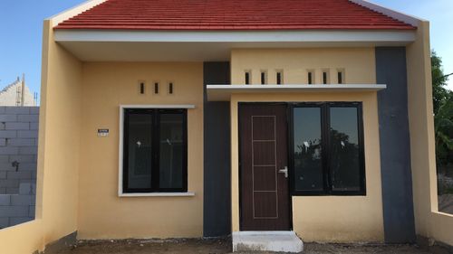 foto tampak rumah tipe 30 perumahan GRAHA TIRTA SEJAHTERA