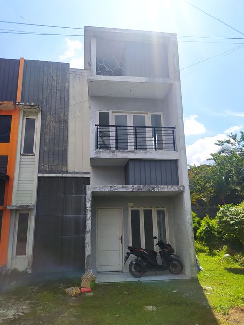 foto contoh rumah perumahan DE CLUSTER