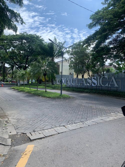 foto gerbang perumahan PALMA CLASSICA CITRALAND