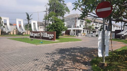 foto gerbang perumahan Perumahan Citi 9 Airport Village
