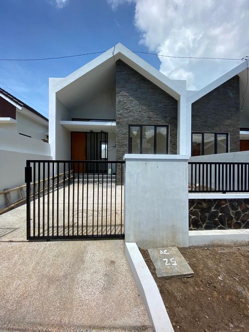 foto tampak rumah tipe 39/90 (AC25) perumahan Greenland at Tidar