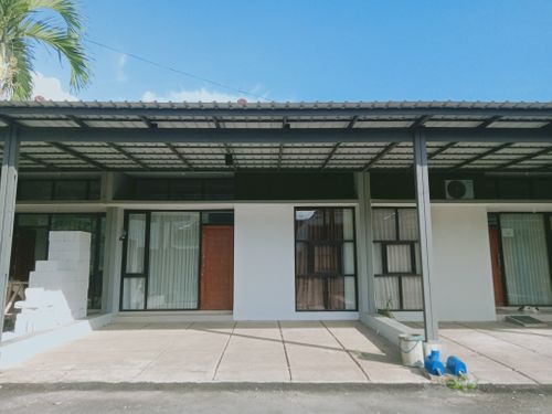 foto tampak rumah tipe 48/171 perumahan PERMATA REGENCY HZ
